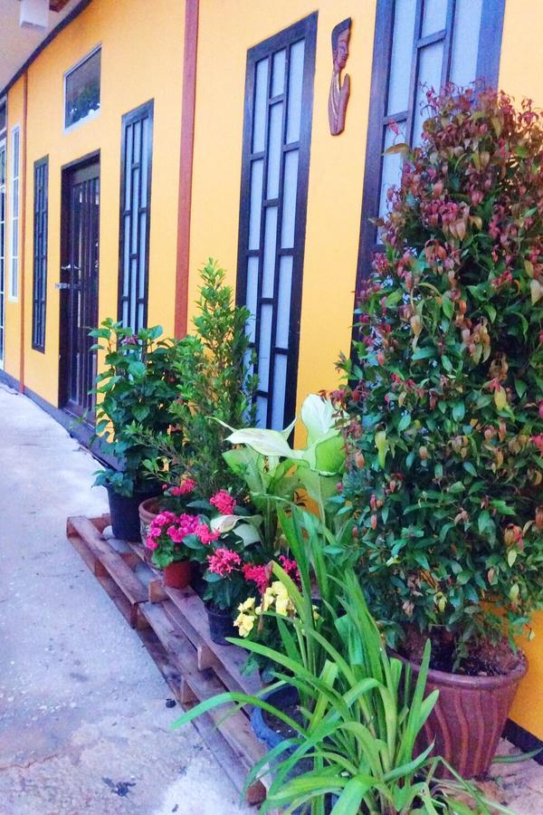 Aparthotel The Point At Airport Nai Yang Beach Exterior foto
